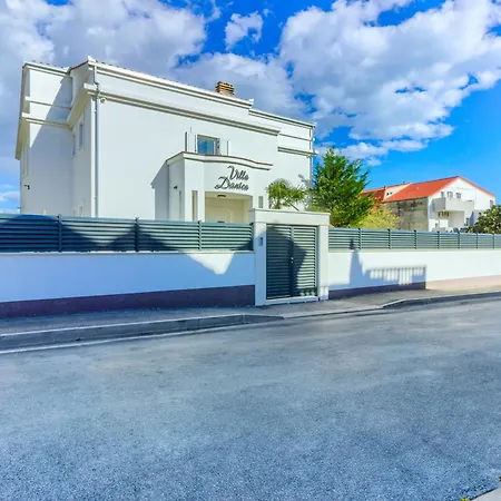 Villa Danica With Heated Pool And Jacuzzi Kastela Exterior photo