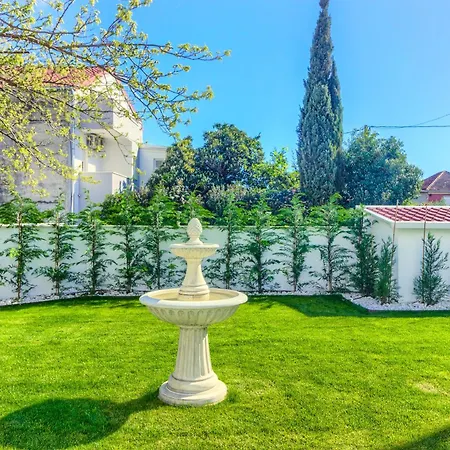 Villa Danica With Heated Pool And Jacuzzi Kastela Exterior photo