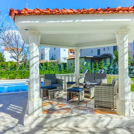 Villa Danica With Heated Pool And Jacuzzi Kastela Exterior photo