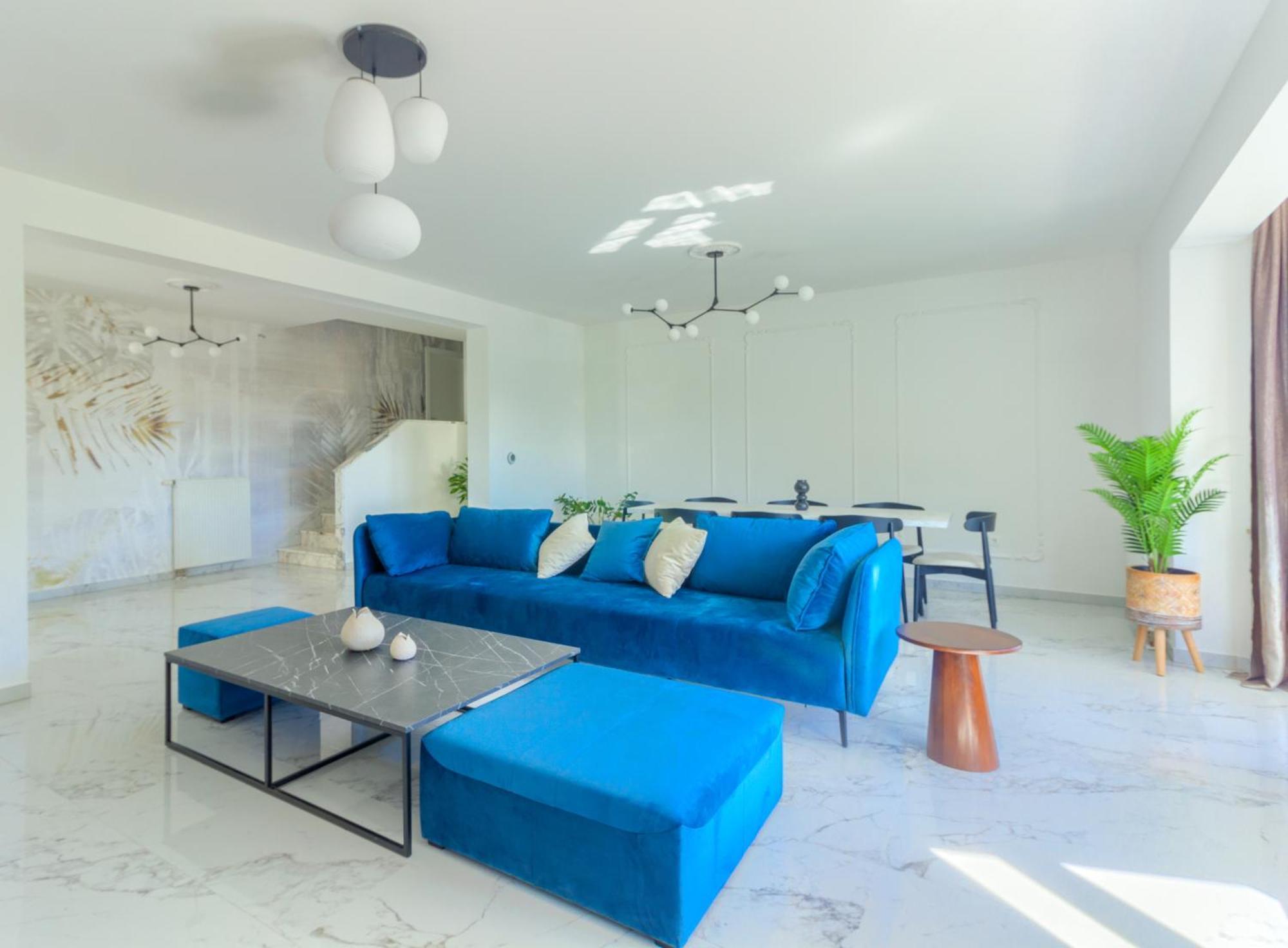 Villa Danica With Heated Pool And Jacuzzi Kastela